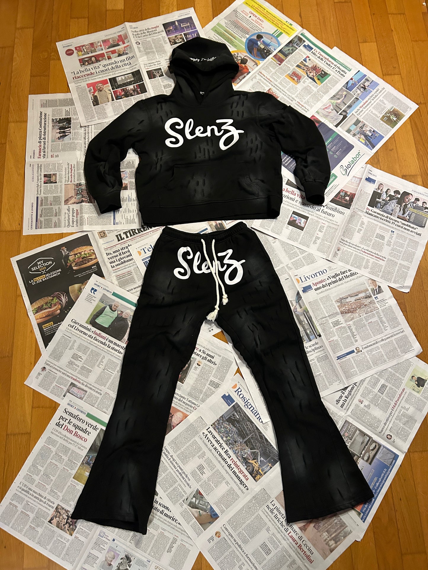Tracksuit Distressed